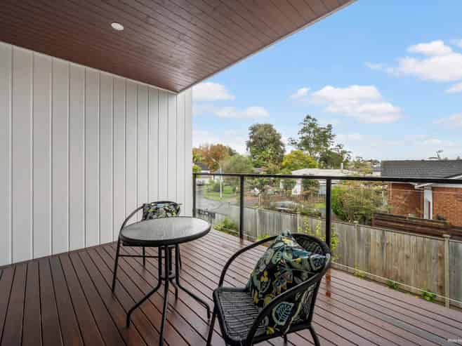 3B Hemsway Place, Sunnyhills