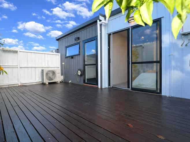 3B Hemsway Place, Sunnyhills