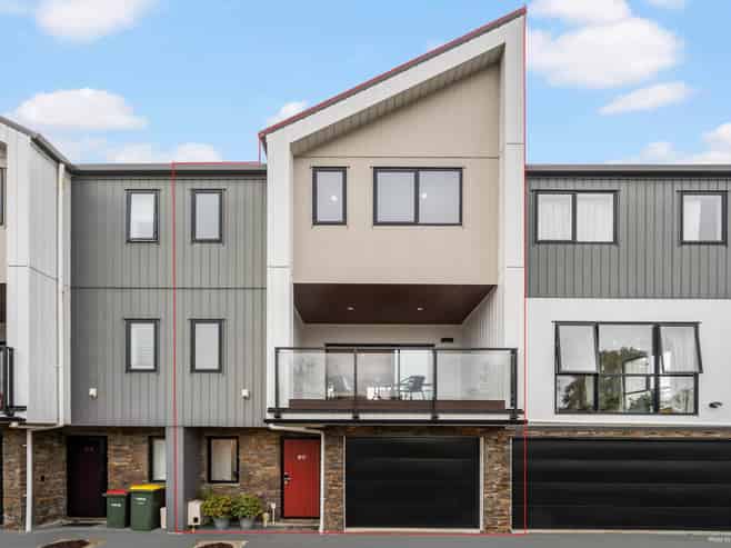 3B Hemsway Place, Sunnyhills