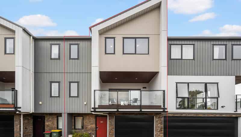 3B Hemsway Place, Sunnyhills