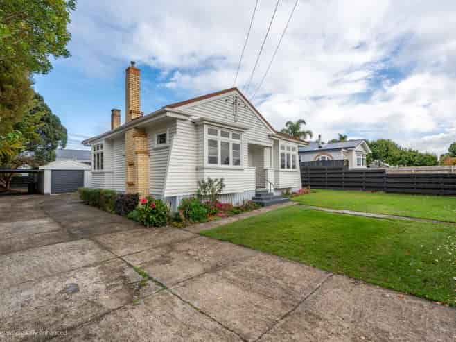 6 Murray Street, Forest Lake