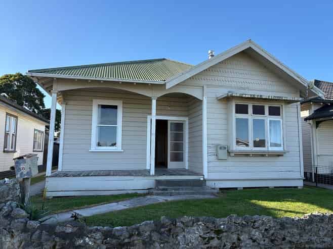 8 Bayly Street, Te Hapara