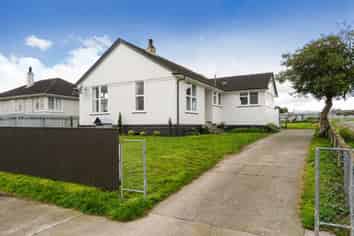 9 Mackie Street, Waipukurau and Surrounds