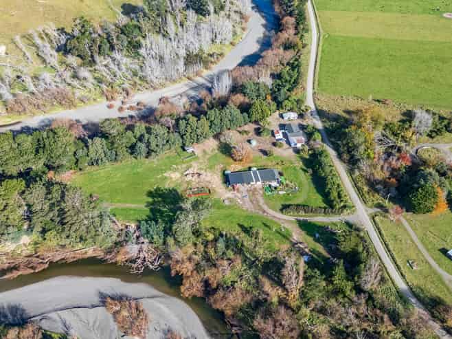 172 Moeraki Road, Martinborough