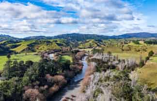 172 Moeraki Road, Martinborough
