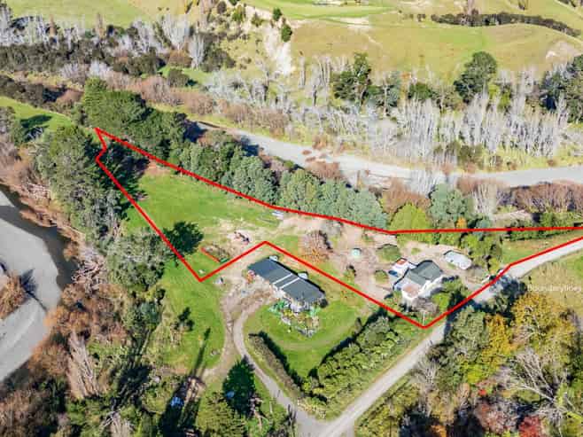 172 Moeraki Road, Martinborough
