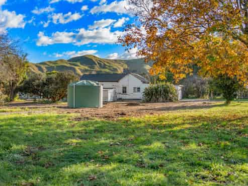 172 Moeraki Road, Martinborough