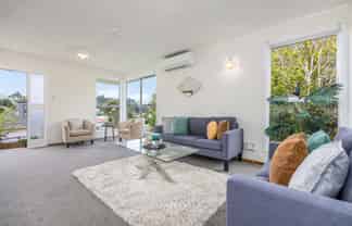 20 Bellringer Road, Massey