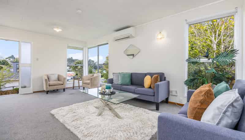 20 Bellringer Road, Massey