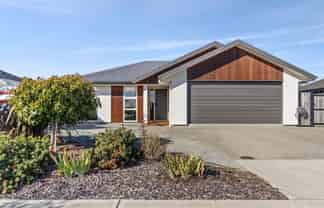 5 Chertsey Road, Richmond