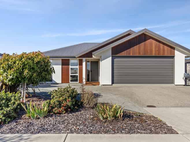 5 Chertsey Road, Richmond