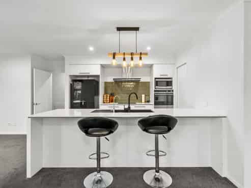 5 Chertsey Road, Richmond