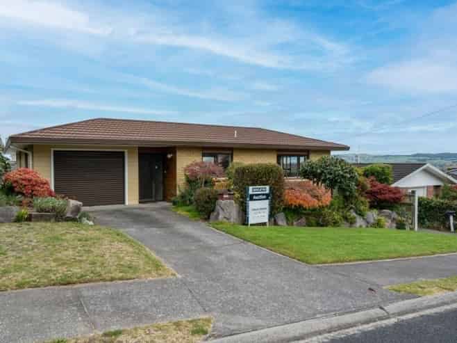 69A Ngamotu Road, Hilltop