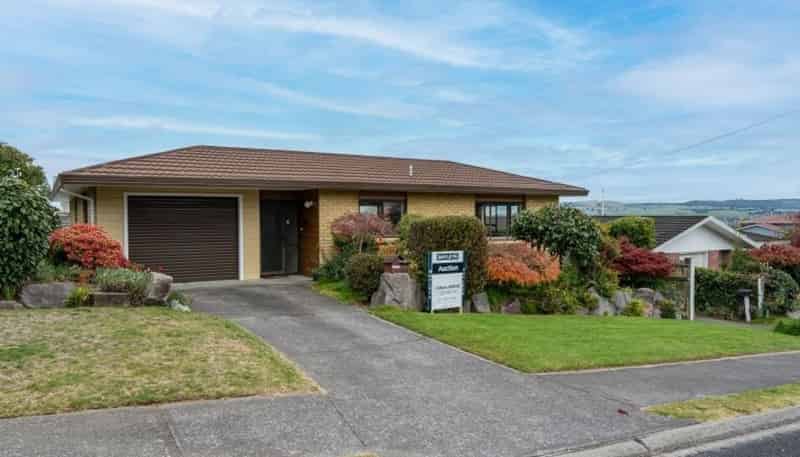 69A Ngamotu Road, Hilltop