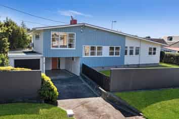 Manawatu / Whanganui - Address withheld