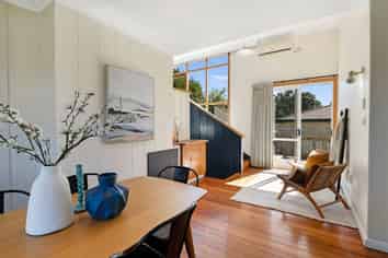 Manawatu / Whanganui - Address withheld