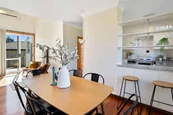 Manawatu / Whanganui - Address withheld