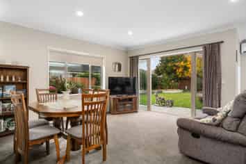 8 Cathcart Crescent, Prebbleton