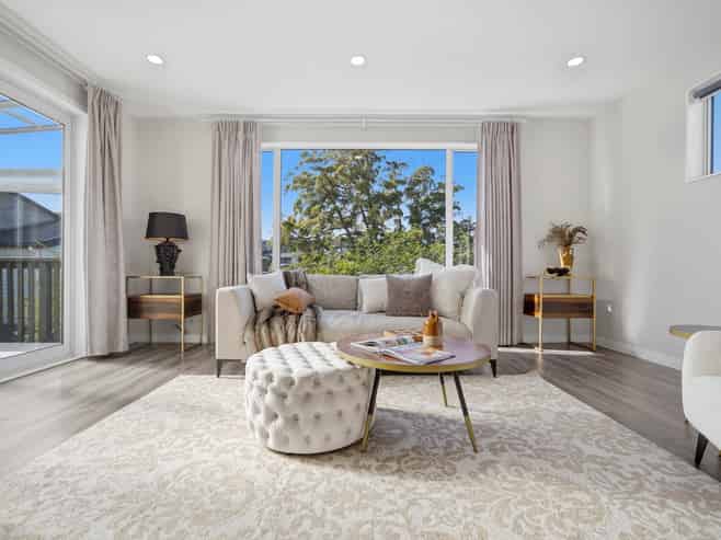 25 Para Close, Albany