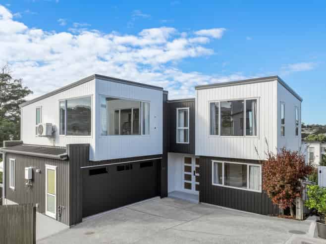 25 Para Close, Albany