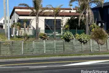 782A Papamoa Beach Road, Papamoa Beach