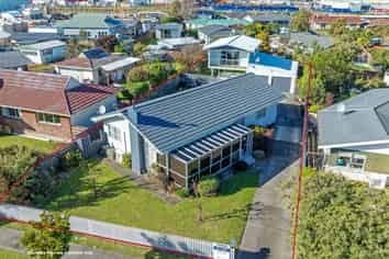 24 Paradise Place, Milson