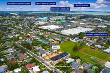 2/19 Kingdale Road, Henderson