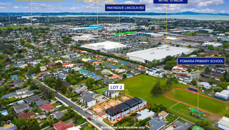 2/19 Kingdale Road, Henderson