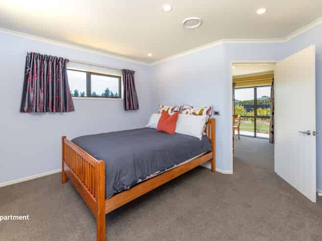 20 Cullen Avenue, Swannanoa