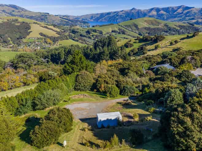 210A Bells Road, Takamatua