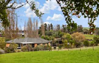 2083B  Miranda Road, Mangatangi