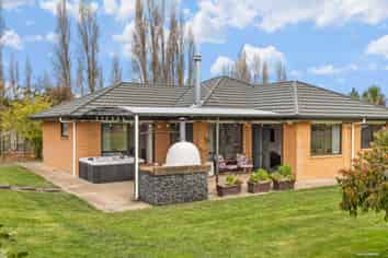 2083B  Miranda Road, Mangatangi