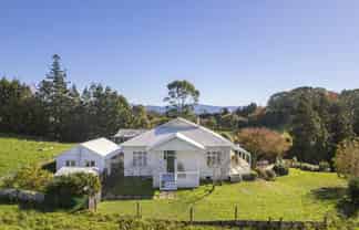 52 Stewart Road, Whakamarama