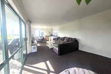 1012A Papamoa Beach Road, Papamoa