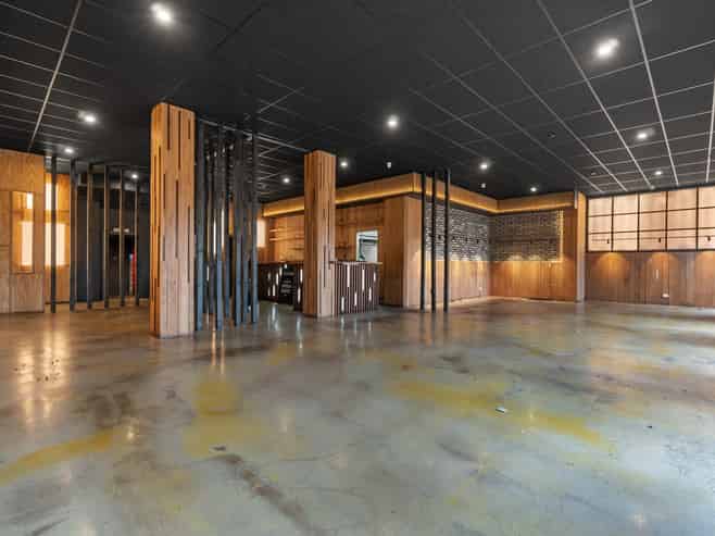 Prime Restaurant Opportunity with River Views