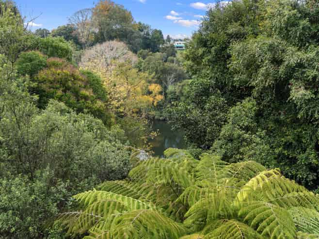 Prime Restaurant Opportunity with River Views