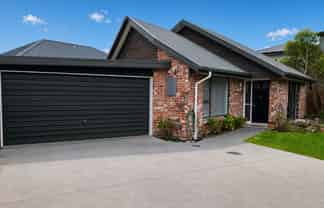 2/37 Proctor Street, Papanui