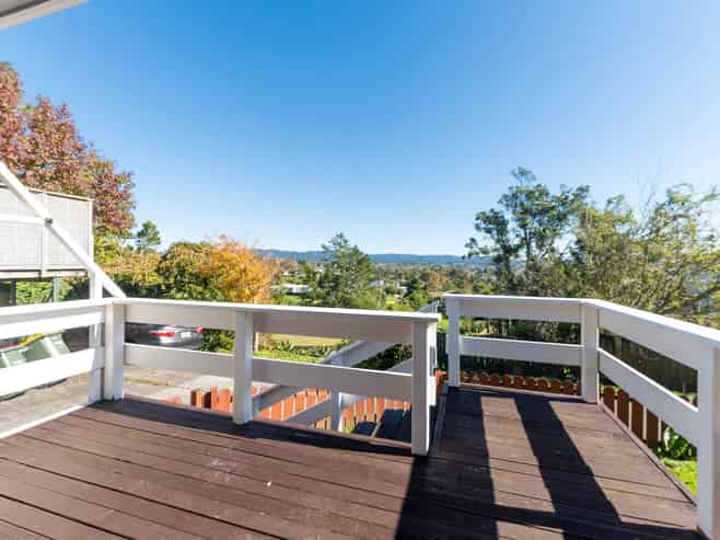 4/68 West Coast Road, Glen Eden