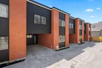 3/30 Cameron Road, Hamilton East