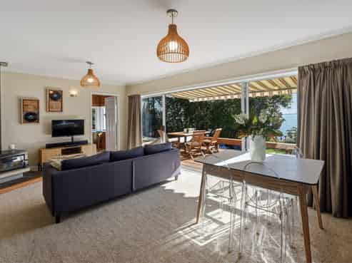 1569 State Highway 30, Lake Rotoiti