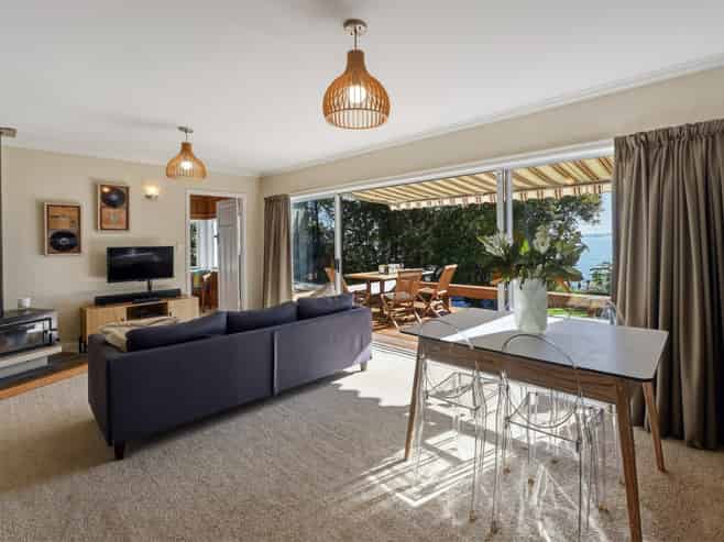 1569 State Highway 30, Lake Rotoiti