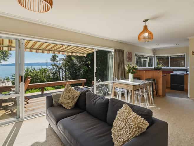1569 State Highway 30, Lake Rotoiti