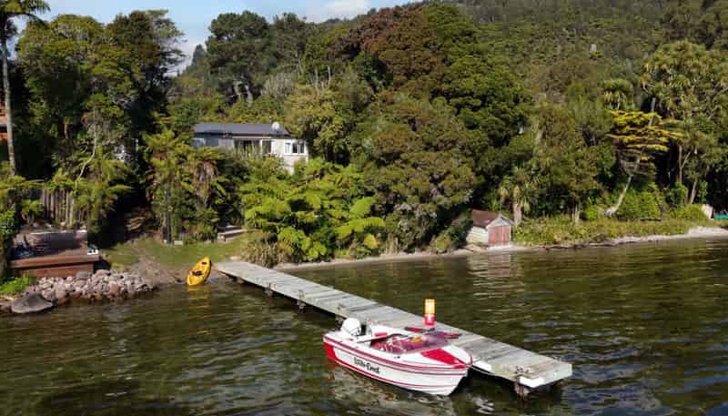 1569 State Highway 30, Lake Rotoiti