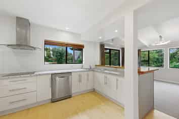 9 Glenwood Avenue, Birkenhead