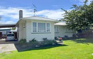 208 Belvedere Road, Carterton