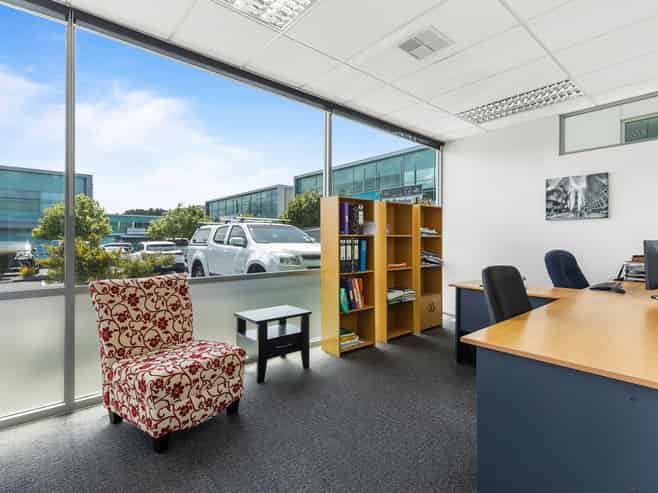 Ground Floor Office with Showroom and Storage