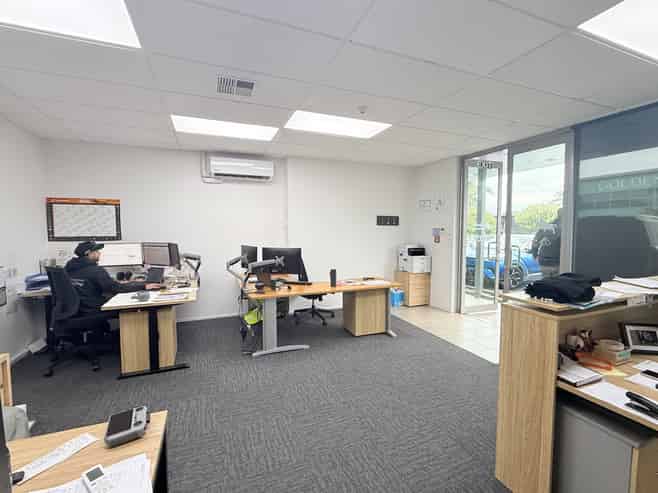 Ground Floor Office with Showroom and Storage