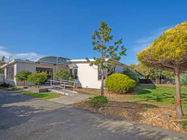11 Gilbert Street, Amberley