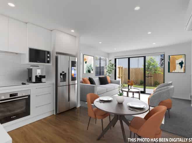 2/14 Crohane Place, Addington
