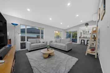 33 Bradnor Meadows Drive, Swanson